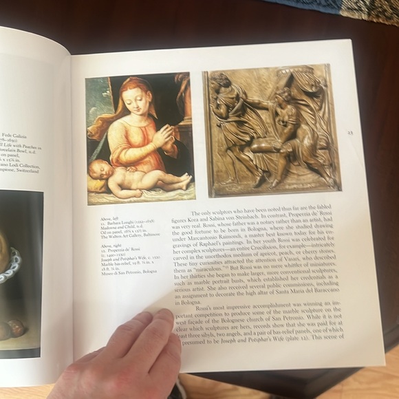 Women Artists Art Book - Picture 7 of 10